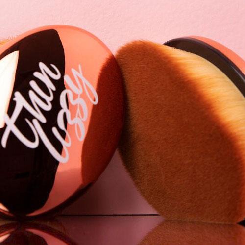 Thin Lizzy Blurring Brush